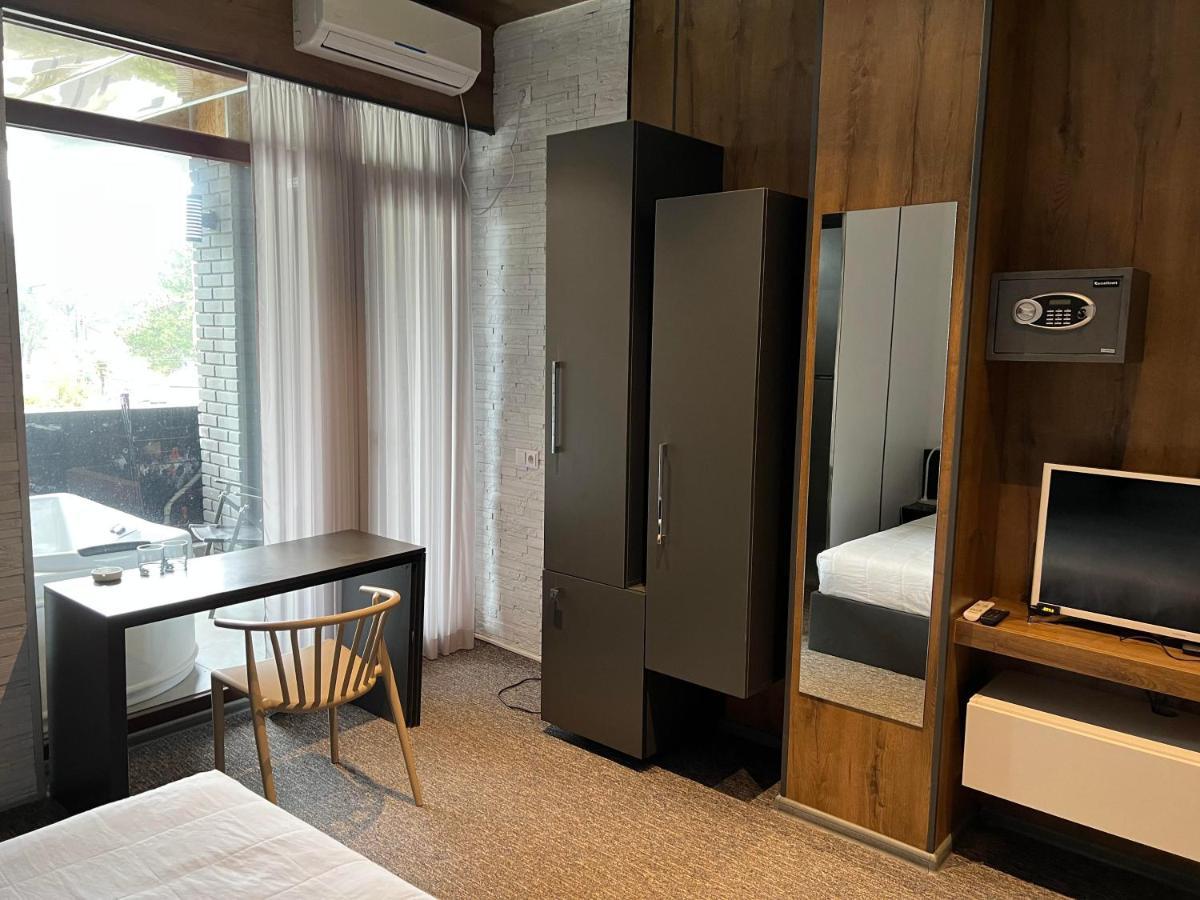 Kent Hotel Kobuleti Eksteriør bilde