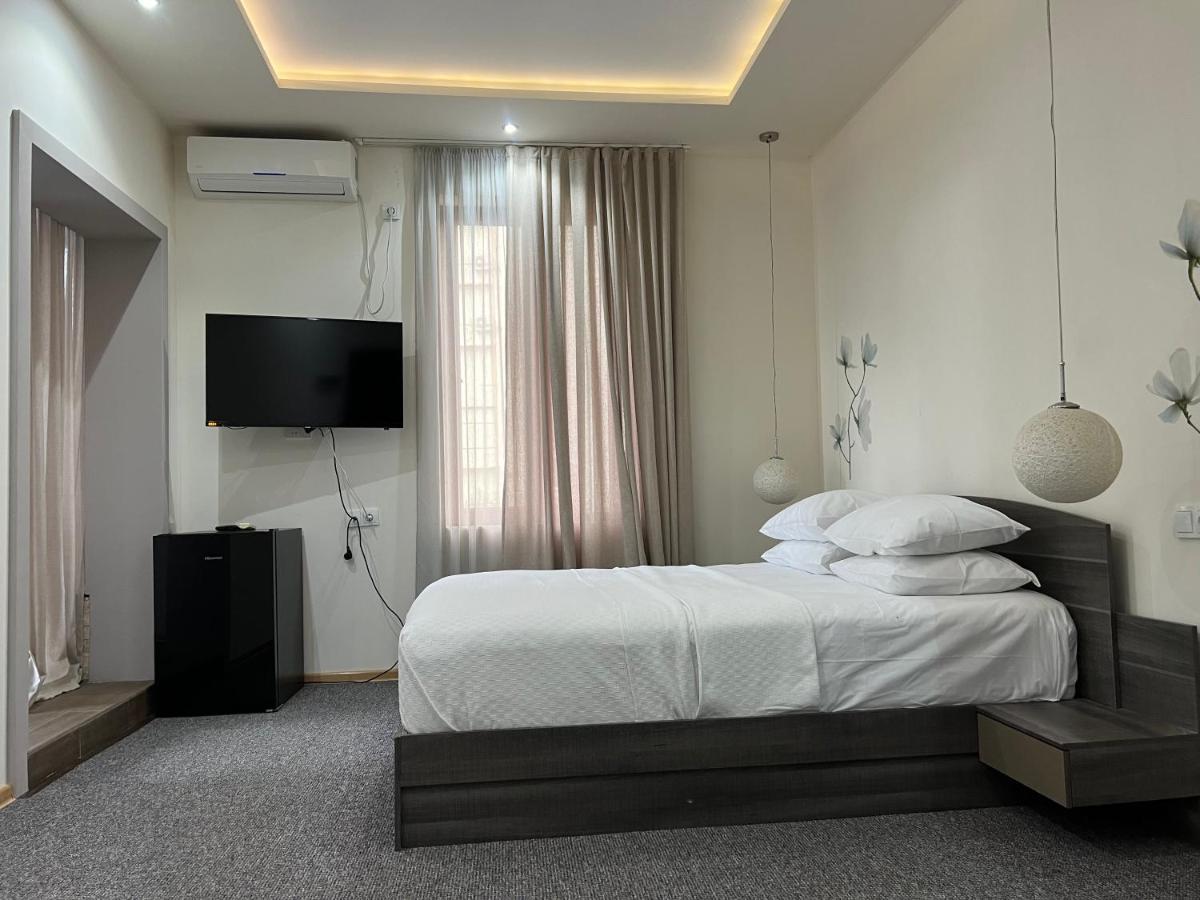 Kent Hotel Kobuleti Eksteriør bilde