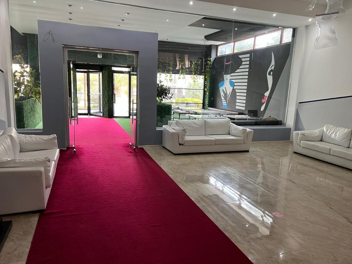 Kent Hotel Kobuleti Eksteriør bilde
