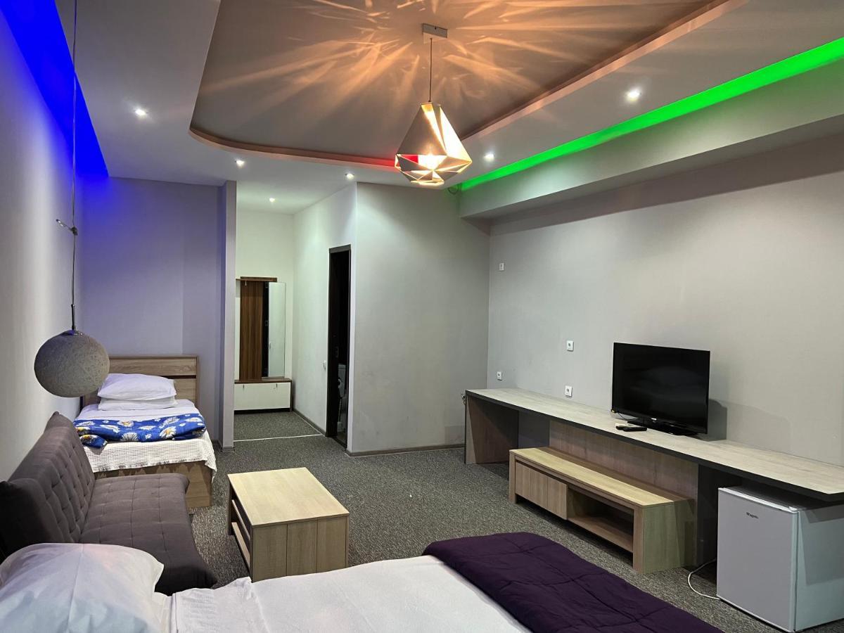 Kent Hotel Kobuleti Eksteriør bilde