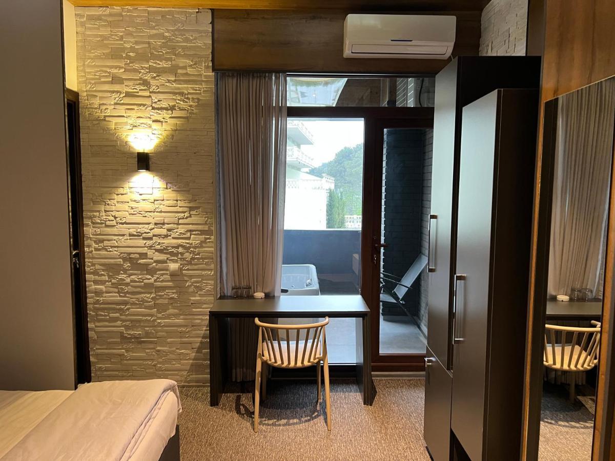 Kent Hotel Kobuleti Eksteriør bilde